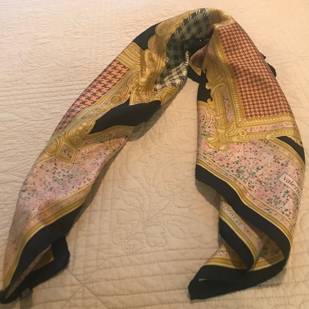 Valentino scarf